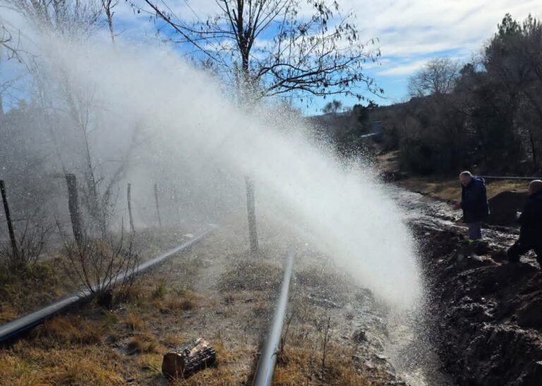 96 horas sin agua cruda. Así, de un día para el otro, San Luis, Juana Koslay y La Punta se quedan sin suministro desde mañana jueves 23 de julio por una rotura en el acueducto Río Grande.
