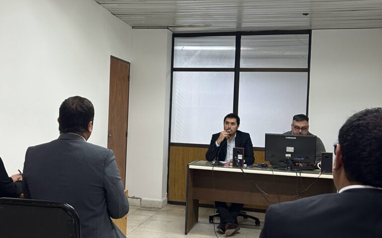 Acordó reparación y evitó el juicio por el ataque a cuchillazos en la plazoleta El Cristo