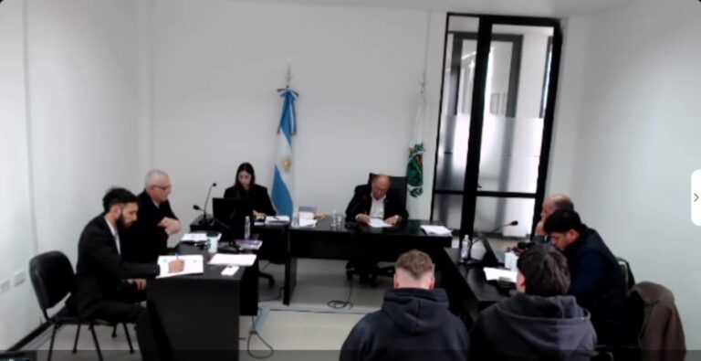 Prisión preventiva para dos jóvenes acusados de intentar matar a un vecino a patadas en Naschel