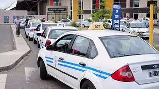 El taxi vuelve a subir en San Luis: la bajada de bandera llegará a $937