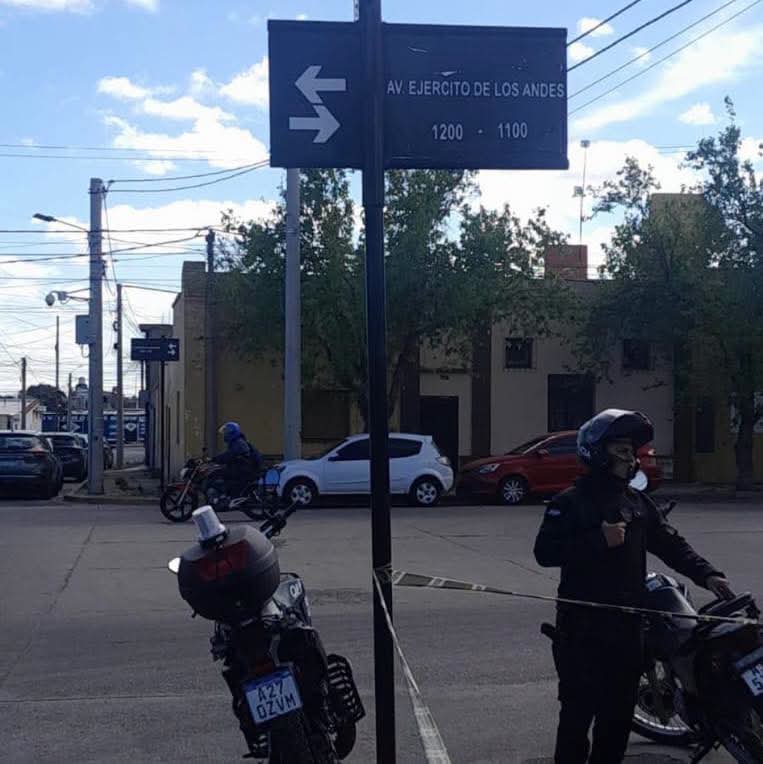 Falleció una persona mayor tras descompensarse en la vía pública