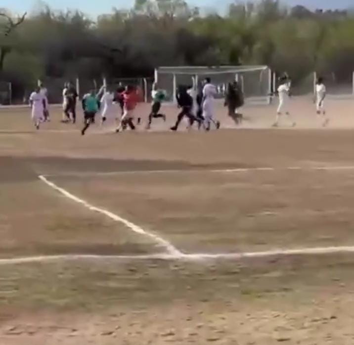 Otra vez la violencia le ganó a la pelota: incidentes graves en un partido de la Senior en el Valle del Conlara