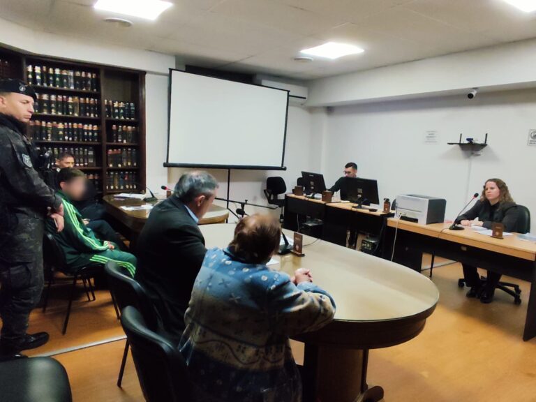 Entró a robarle a un hombre de 64 años, lo mató a golpes y acordaron una pena de 13 años de prisión