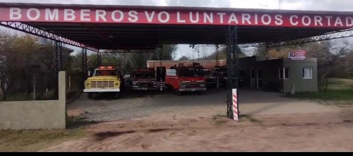Bomberos Voluntarios de Cortaderas se sumaron al reclamo nacional por fondos pendientes
