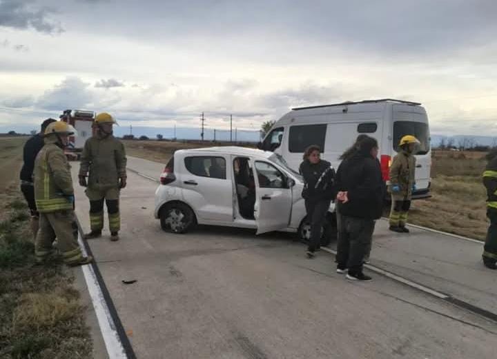 Vuelco en la Autopista 55: tres mujeres terminaron hospitalizadas en Tilisarao