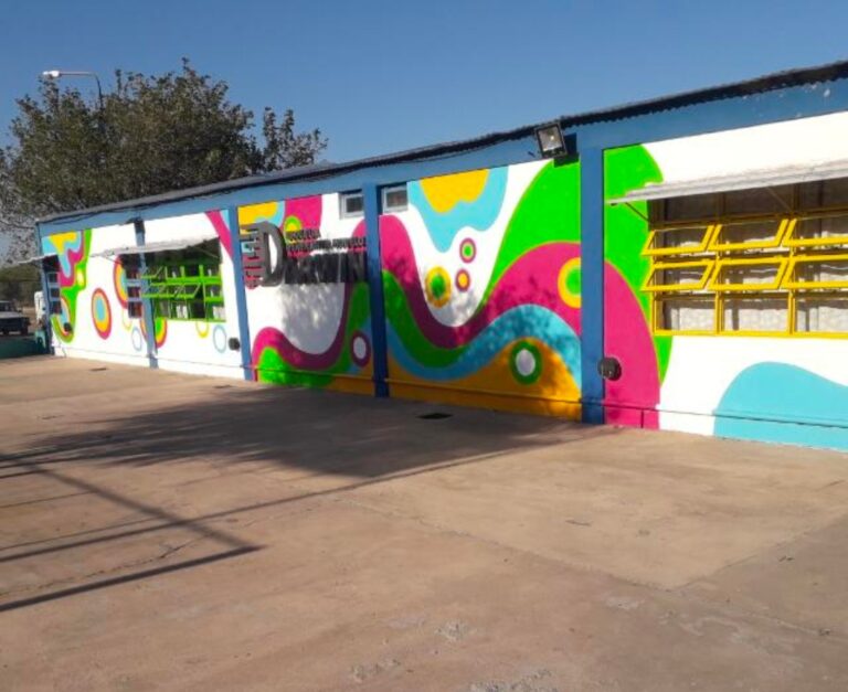 La Escuela Generativa Darwin, al borde del colapso edilicio y económico: piden a Poggi que autorice el pase a autogestión